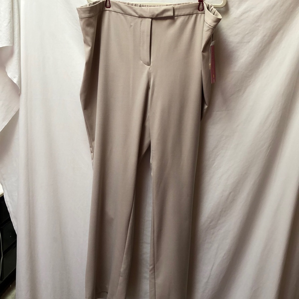 LIZ LANGE Low Rise Maternity Pants Size 18 Sand